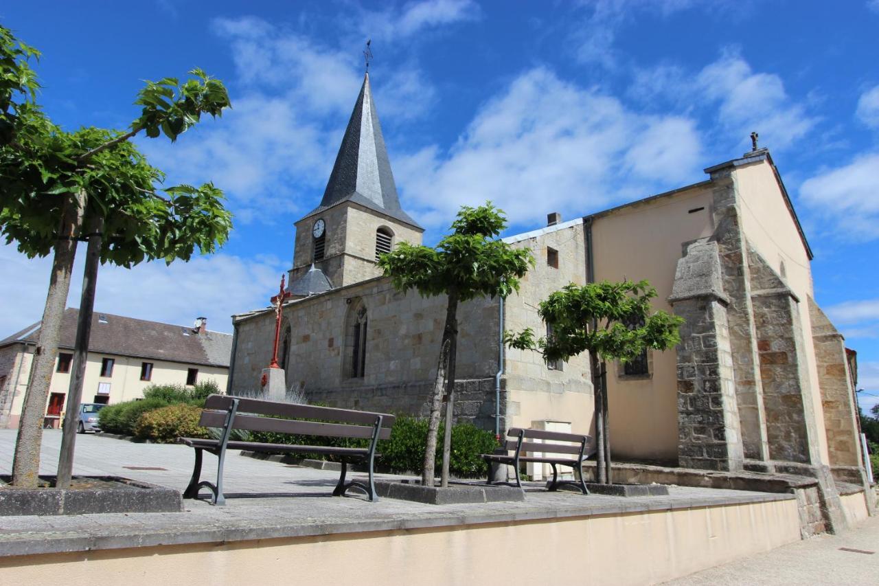 Bed and Breakfast Combrailleurs Espinasse Exterior foto