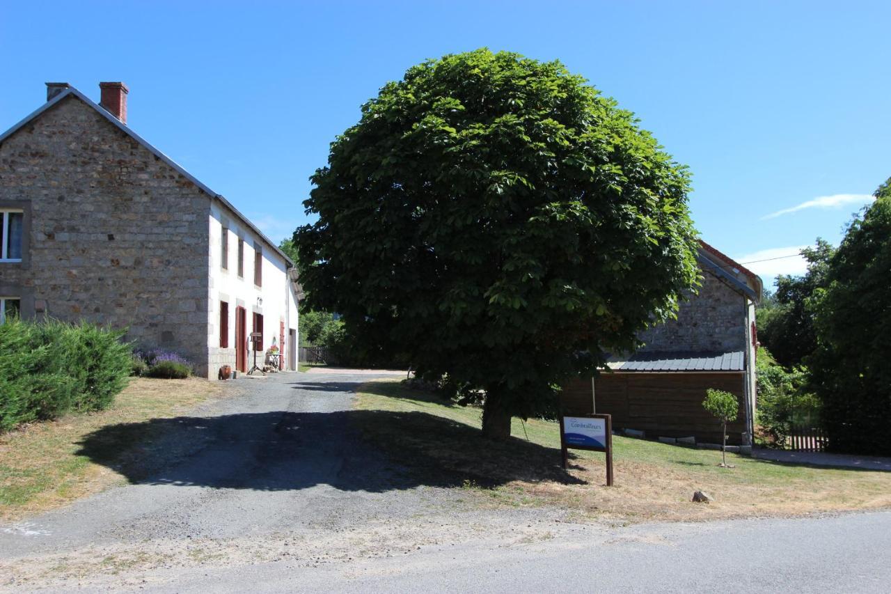 Bed and Breakfast Combrailleurs Espinasse Exterior foto
